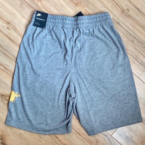 Boys Nike Jersey Shorts Size XL - Picture 3 of 8